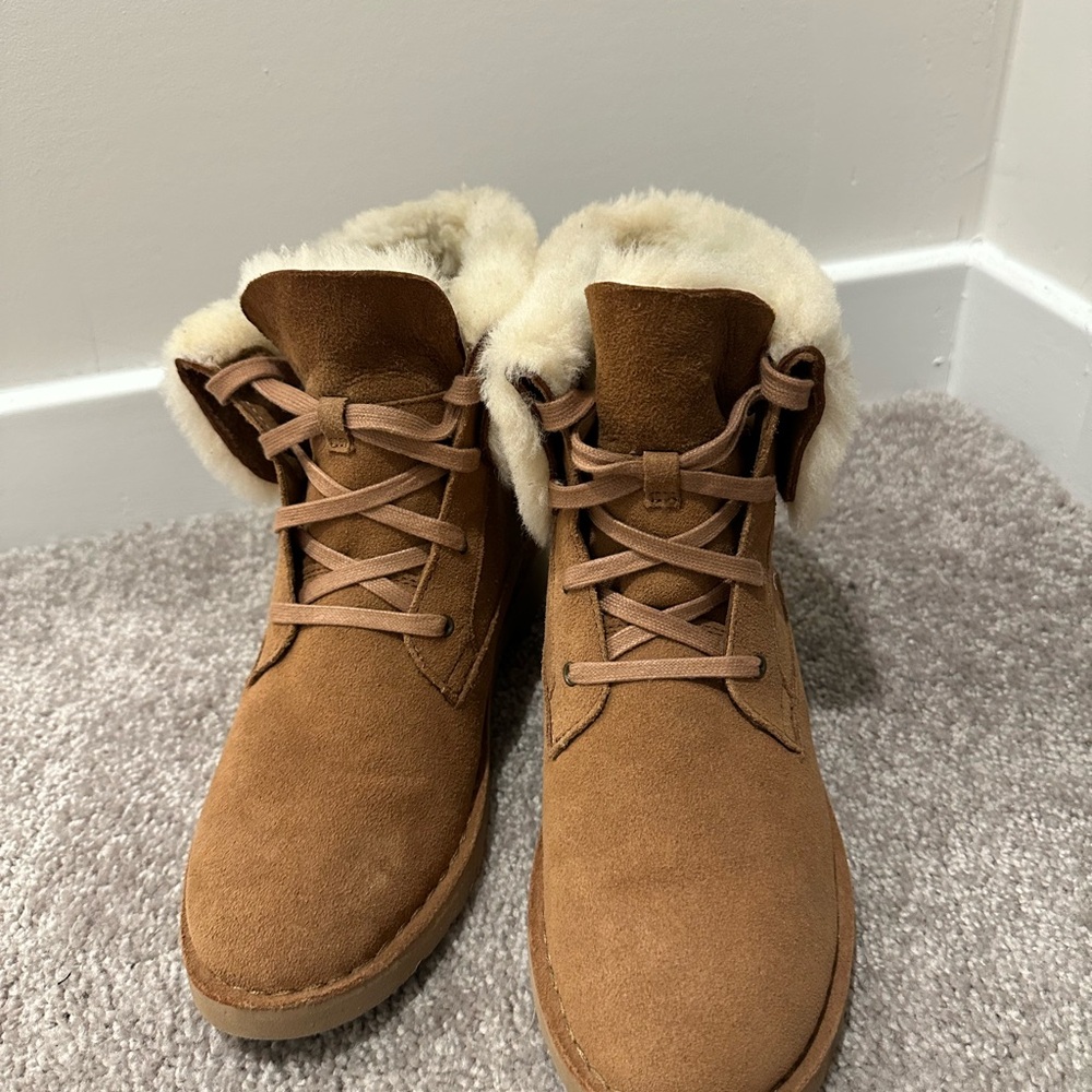 Uggs - Cozy Tan Shearling-Lined Boots - Picture 2 of 8